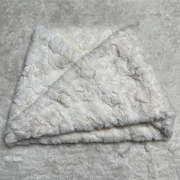 NWT Sleeping On Snow Kid's White Fur A-Line Infinity Scarf - Picture 1 of 6